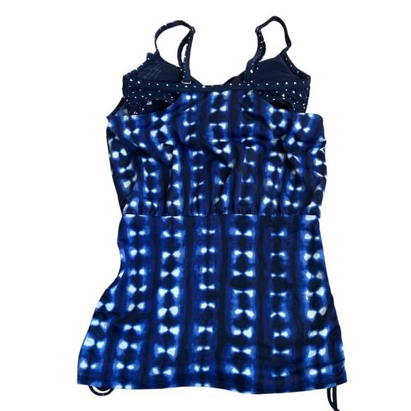 Athleta 32D/DD Mashiko Side Scrunch Blouson Tankini or Swim Dress Tie Dye Bue - Picture 10 of 16